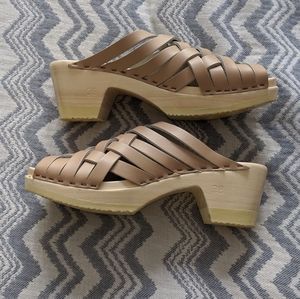 Sven Clogs 38 size 7